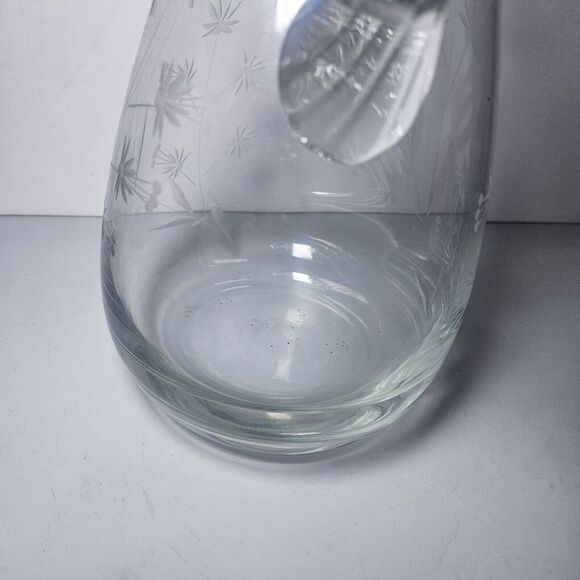 ELEGANT Vintage 17" wine DECANTER Etched glass with Stopper - Picture 6 of 6